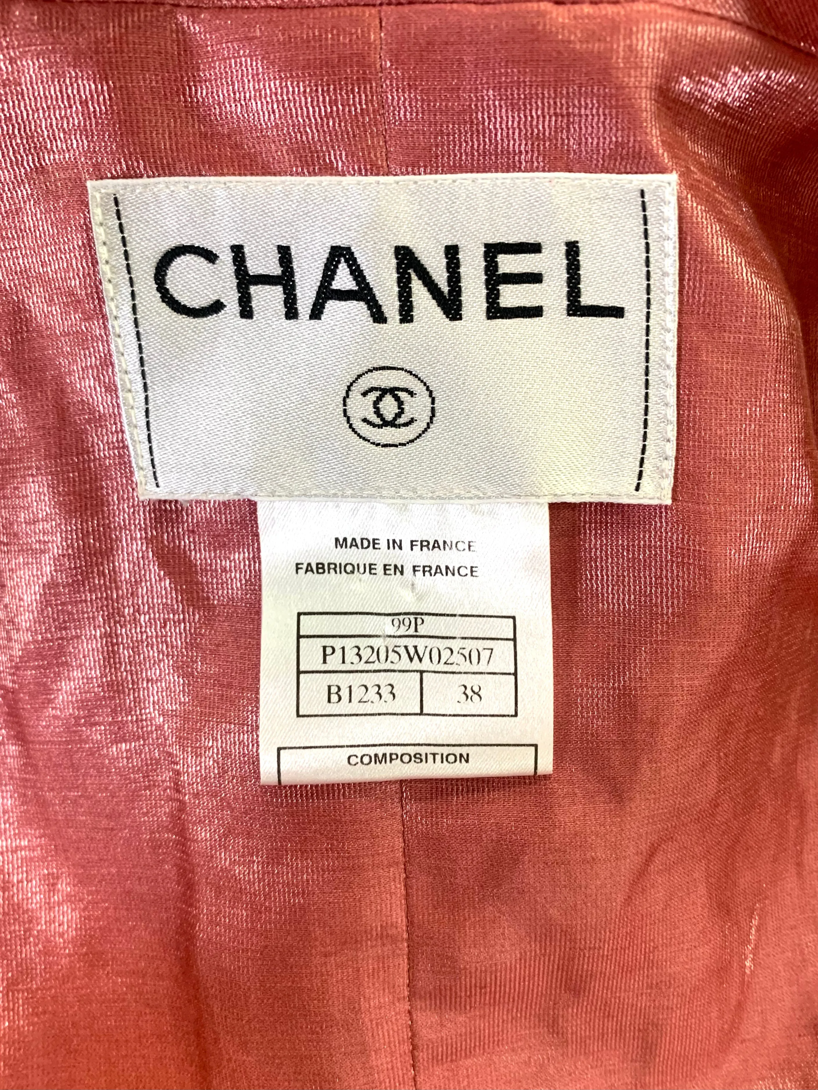 Chanel 1999 Pink Nubby Lightweight Double-Breasted Skirt Suit