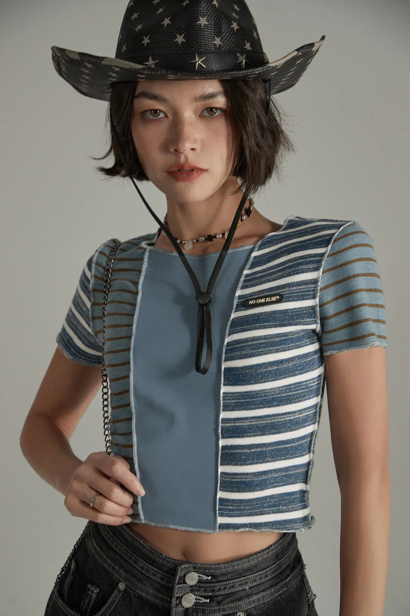 Contrast Striped Slim Cropped T-Shirt