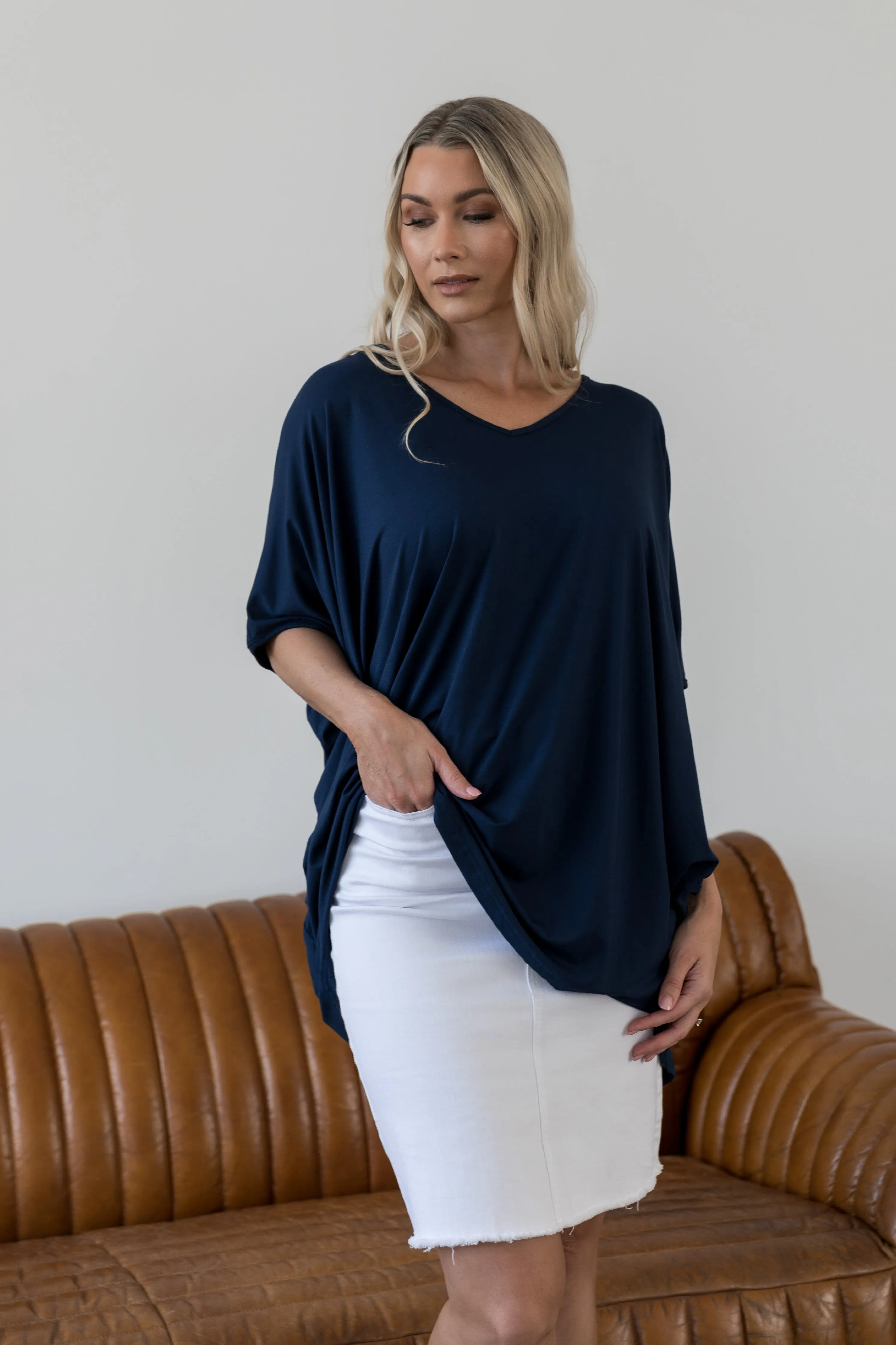 Hi Low Miracle Top | Navy