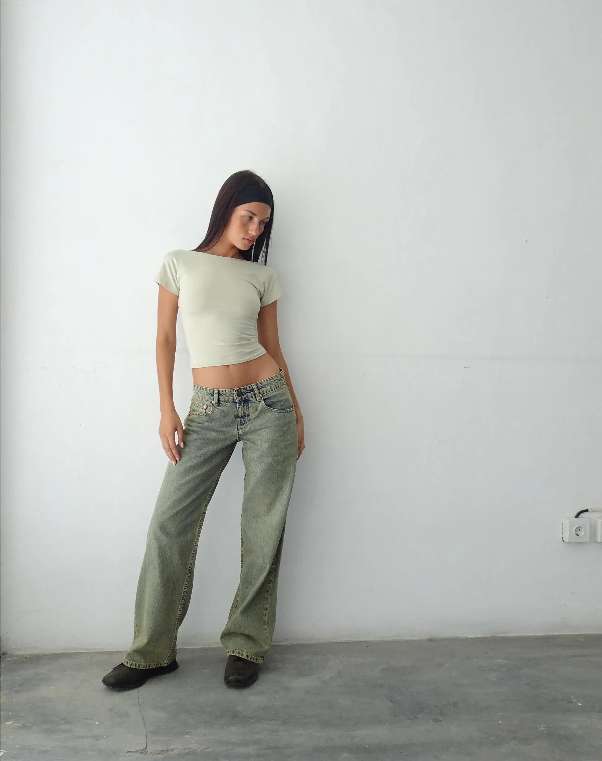 Low Rise Parallel Jeans in Sandy Blue Acid