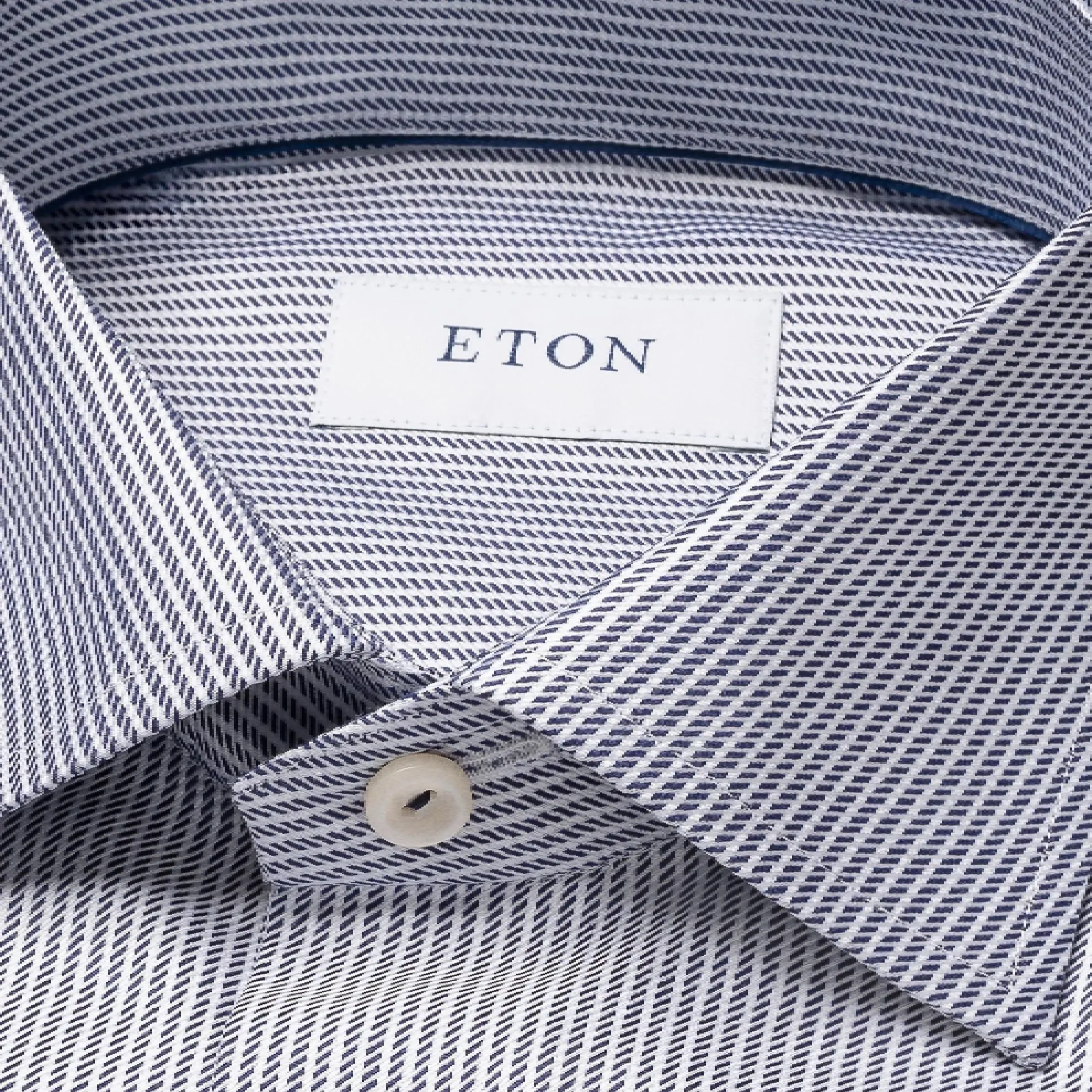 Slim Fit Striped Signature Twill Shirt / Dark Blue