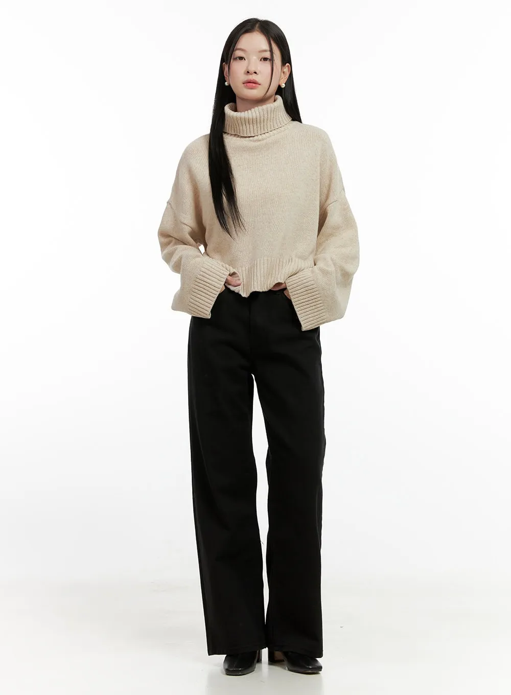 Straight-Fit Trousers ON408